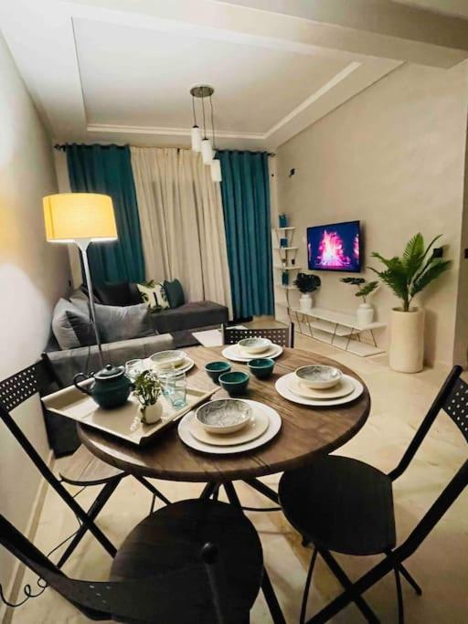 Appartement Luxueux Au Centre De Marrakech Marrakesh Exteriör bild